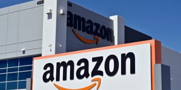 Amazon Loses $1 Trillion of its Worth