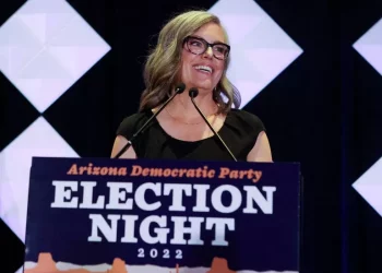 Democratic Party Wins Governor in Arizona