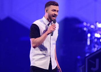 Justin Timberlake Reveals Lyme Disease Diagnosis Amid Tour Struggles